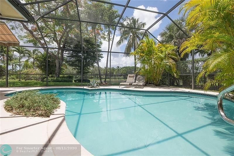 1st image of 295 Egret Ln