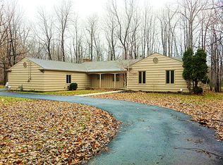 4039 Brainard Rd, Orange Village, OH 44122