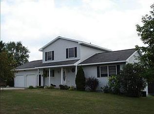 2255 Intertown Rd, Petoskey, MI 49770