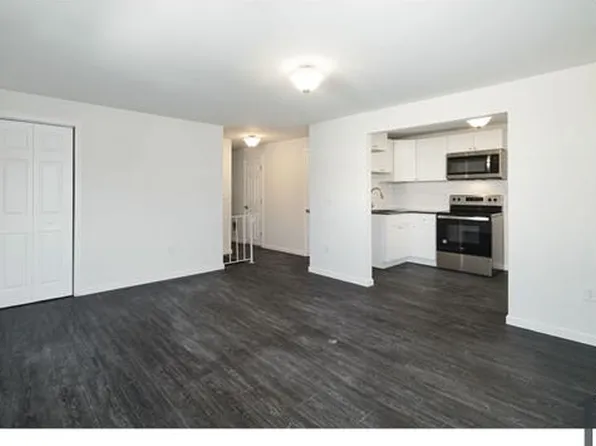 2621 Parkside Ter #2621, Brookhaven, PA 19015