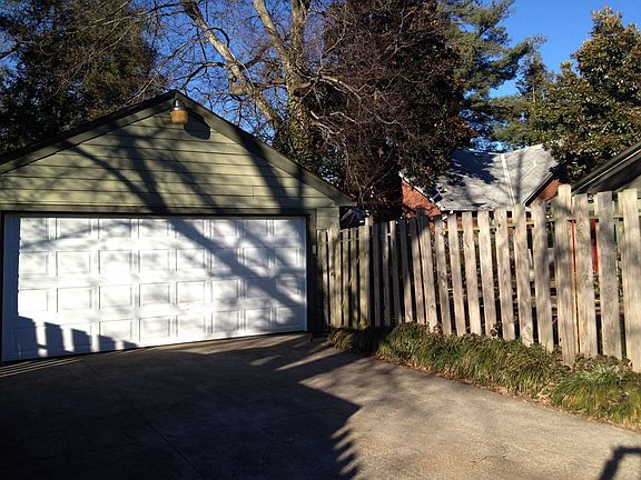4th image of 2204 Cedar St