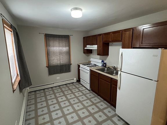 5th image of 546 S Water St #1W