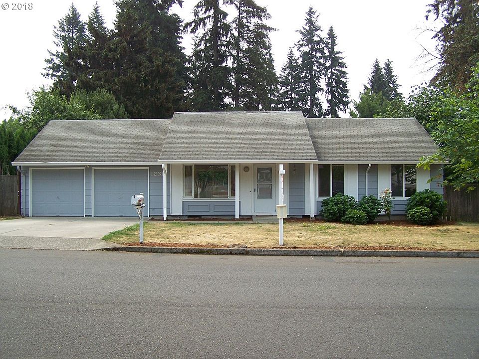 1st image of 12311 NE 5th St