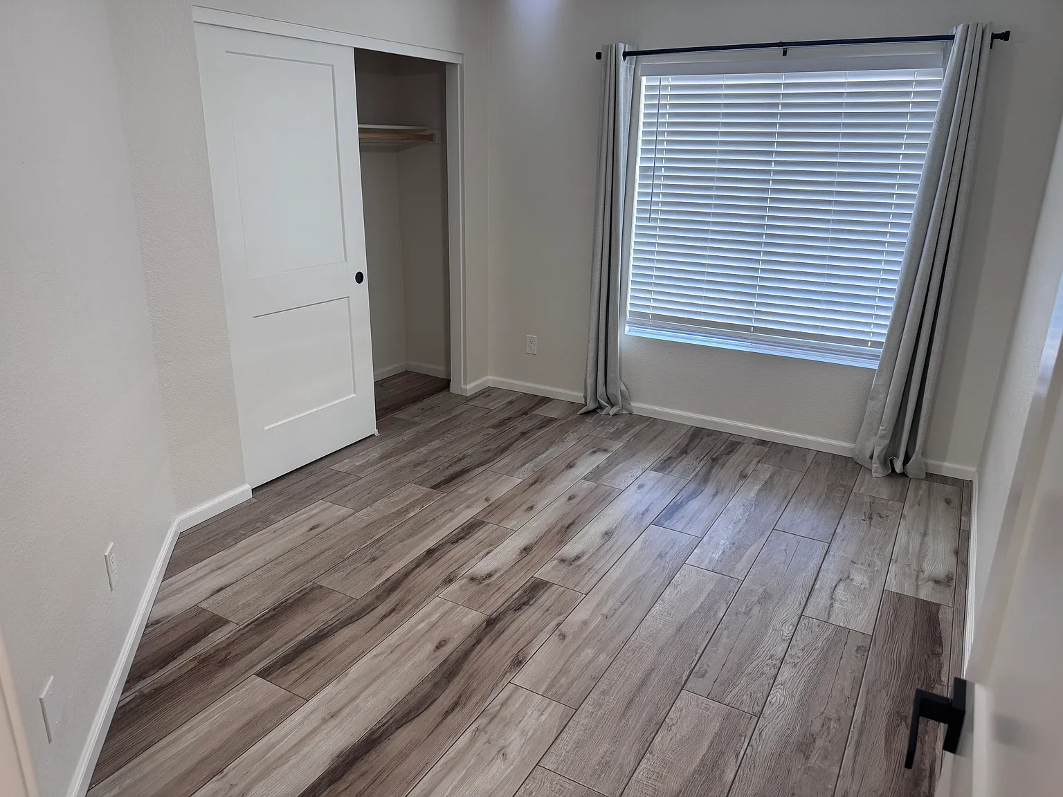 3 bed, 1602 sqft, $850 — Photo 2
