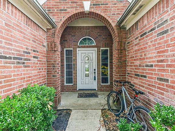 5th image of 19926 Ashland Brook Ct