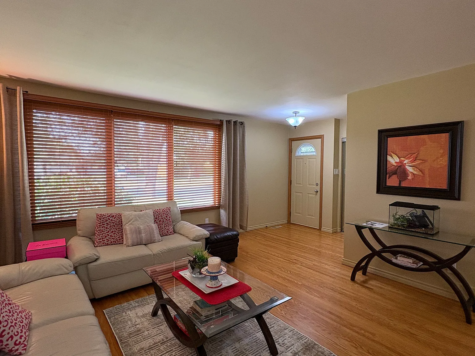 1100 Betournay Street - 1 — Photo 4