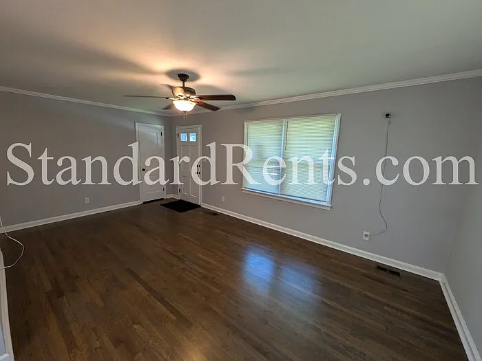 934 Dell Ave SE — Photo 3