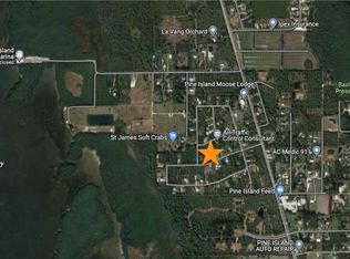 5236 Fairbanks Dr, Saint James City, FL 33956