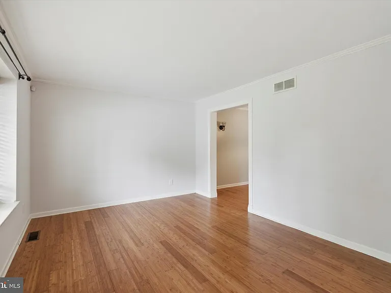 1607 Barbara Dr — Photo 19