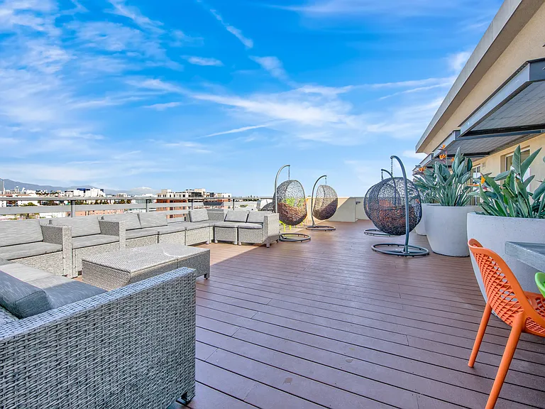 Rooftop Terraces With View