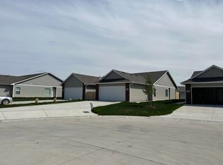 5454-5456 Colburn Ct, Wichita, KS 67220