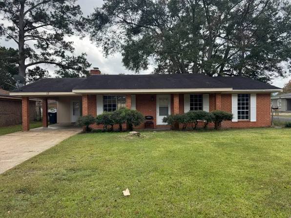 13 North Ln, Hattiesburg, MS 39402