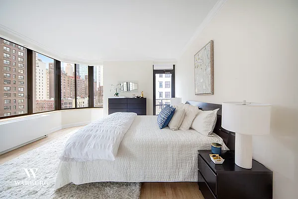 Rented by Warburg | media 3