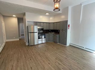 119 W Parmenter St APT 1, Newburgh, NY 12550