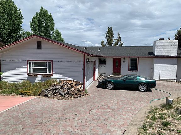 2nd image of 395 NE Loper Ave