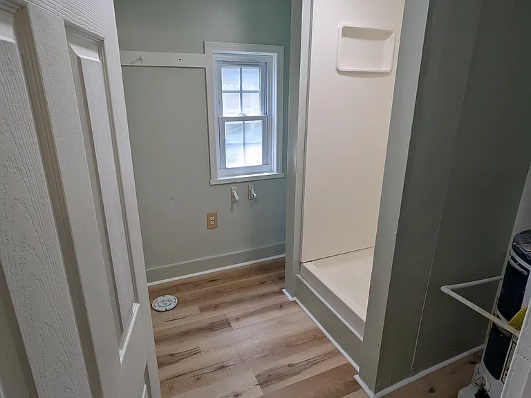 207 E Morrison St #2 — Photo 4