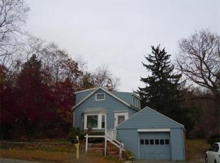 351 South St, Plainville, MA 02762