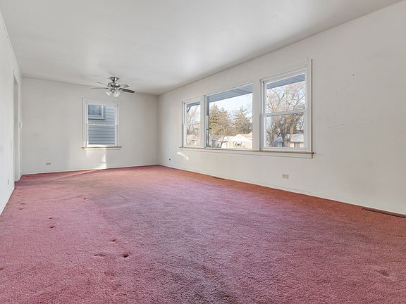 4th image of 1122 Alfini Dr