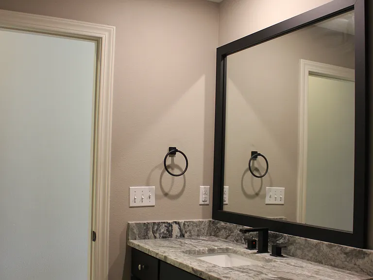 108 Alcaniz St #108 — Photo 15