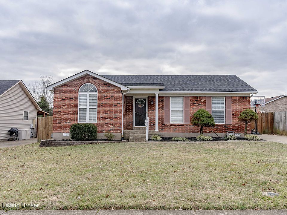 1st image of 149 Aulbern Dr W