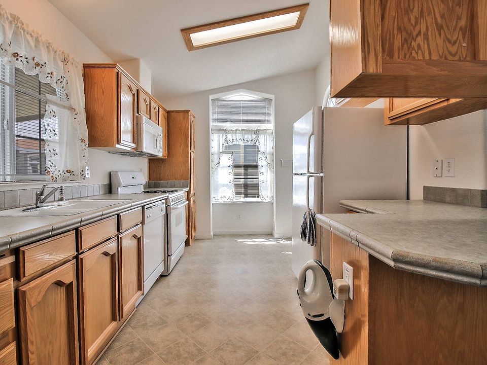 1st image of 433 Sylvan Ave Spc 101