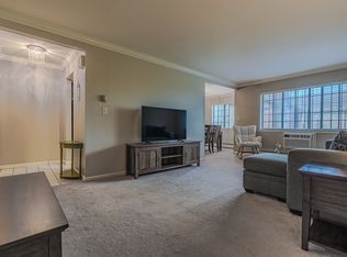 19 Kensington Rd APT E, Chatham Twp, NJ 07928