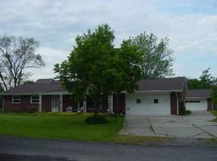 6334 Avenue B, La Salle, MI