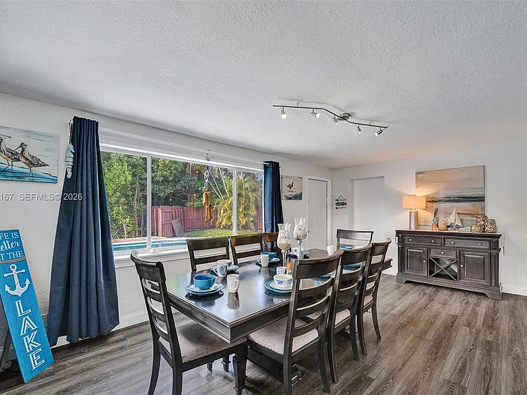 3730 SW 47th Ct — Photo 39