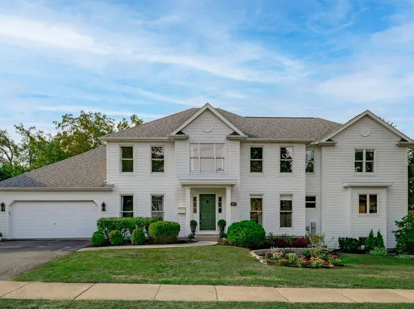 369 Hawthorne Blvd, Glen Ellyn, IL 60137