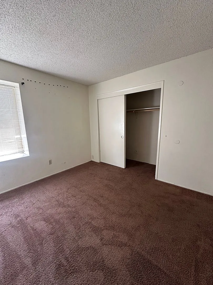 1001 McDonald Way #19 — Photo 3
