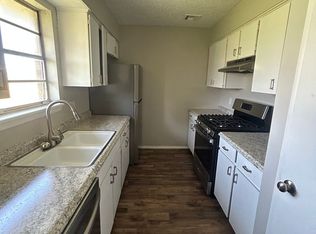 6615 NW Denver Ave, Lawton, OK 73505