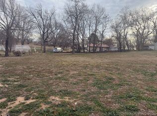 2904 N Stockton St, Ada, OK 74820