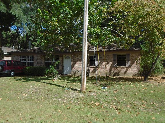 4th image of 4521 Hickory Forest Cir
