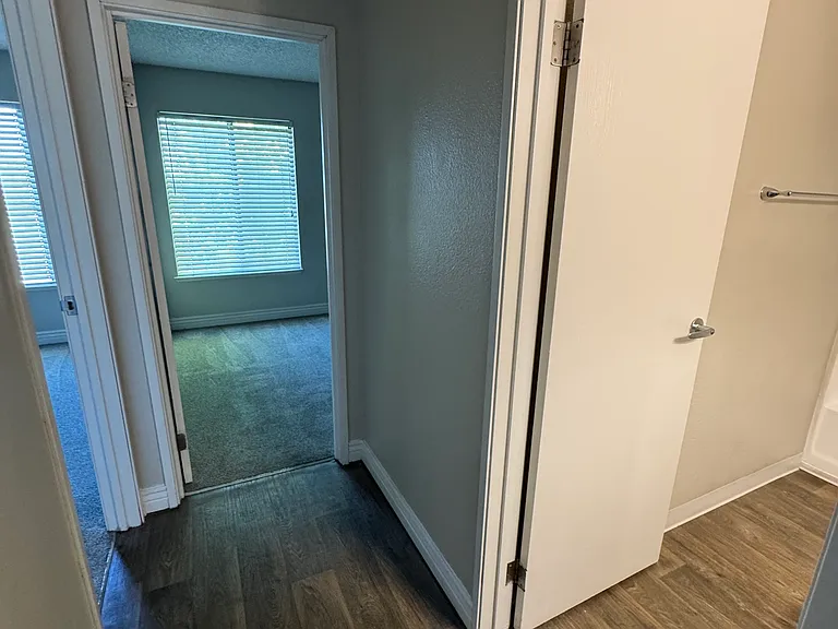 Enclave at Redwood — Photo 81