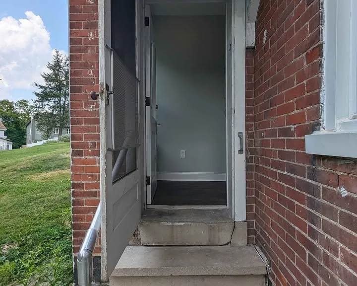 115 Main St #2 — Photo 11