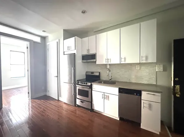 274 West 115th Street image 1 of 4