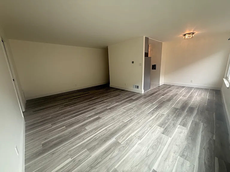 61 Crestline Dr #7 — Photo 6