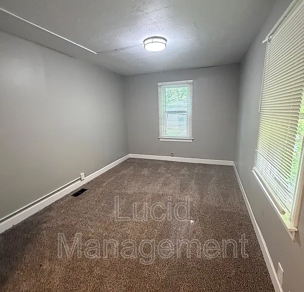 1506 Sale Ave — Photo 12