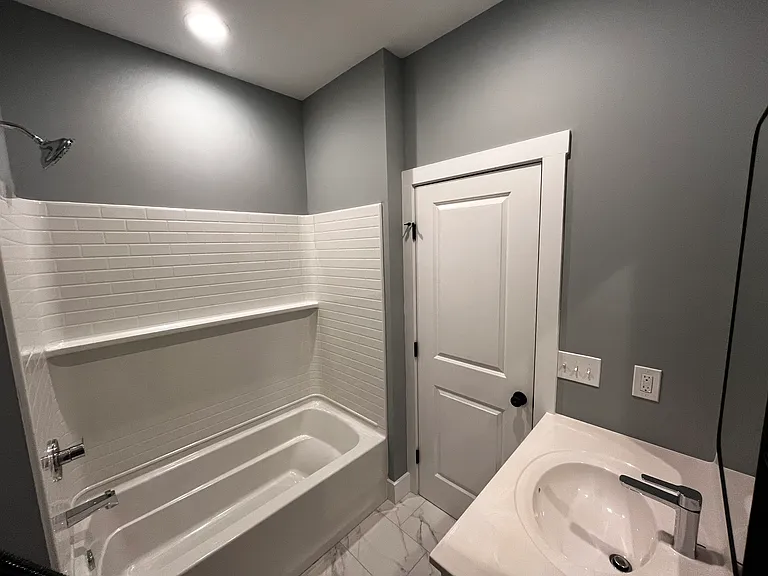 36 W Pike St #C — Photo 7