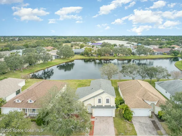 5240 Somerville Dr, Rockledge, FL 32955