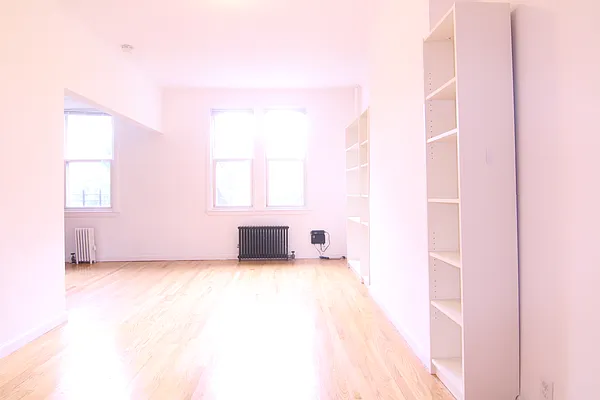 Rented by Nooklyn NYC LLC | media 2