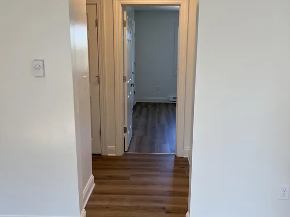 52 Clifford Rd, Albany, NY