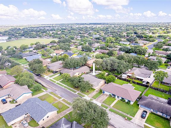 3rd image of 4322 Braggs Drive