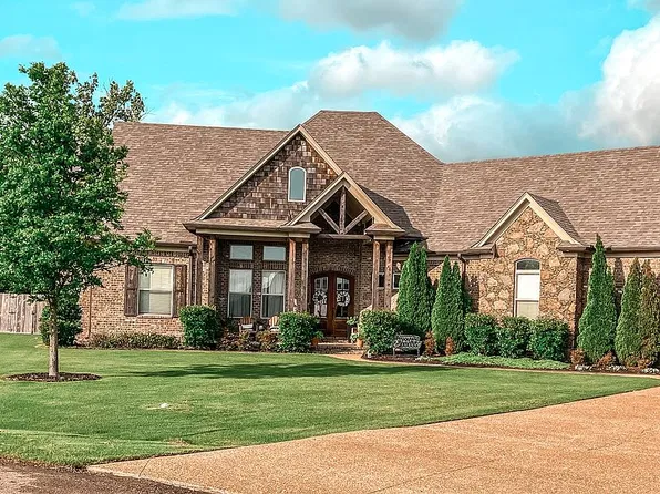 404 Old River Cv, Marion, AR 72364