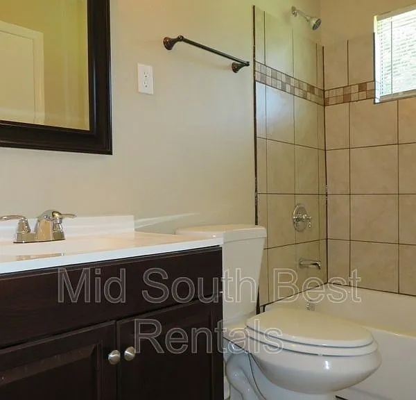 2328 Saint Elmo Ave — Photo 5