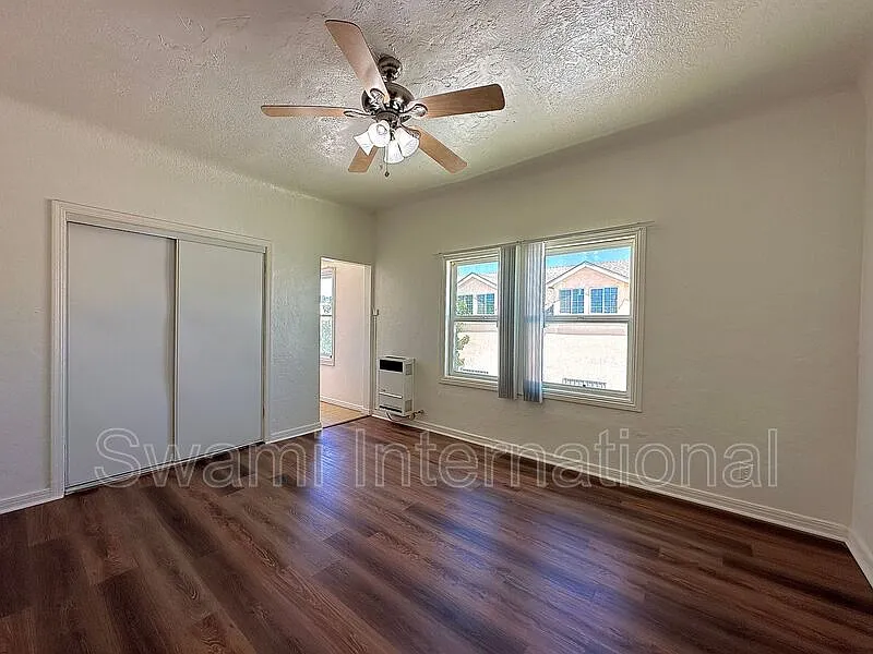 Studio, 1.0 bath, $1,295 — Photo 2