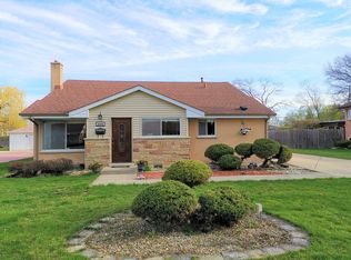 8506 W Carol St, Niles, IL 60714