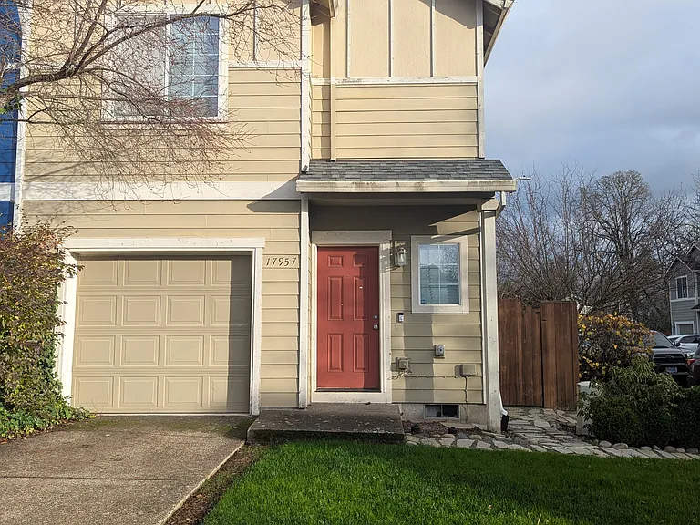 17957 Camas St — Photo 1