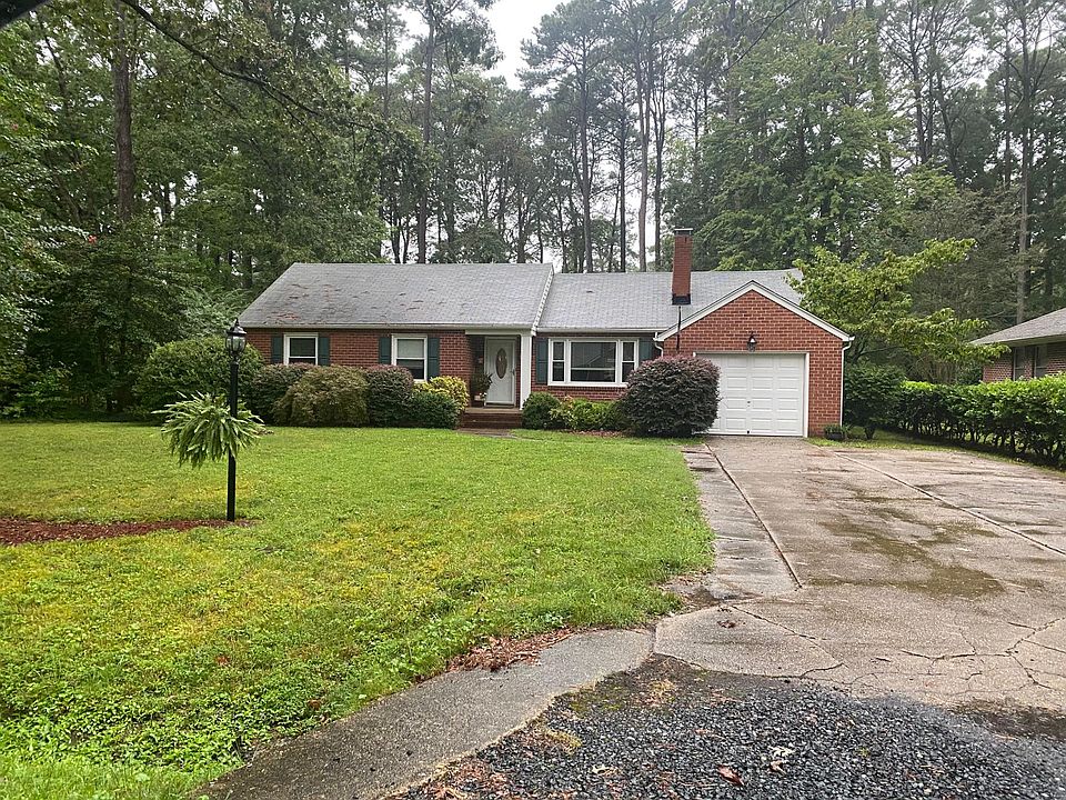 1st image of 205 Longwood Dr