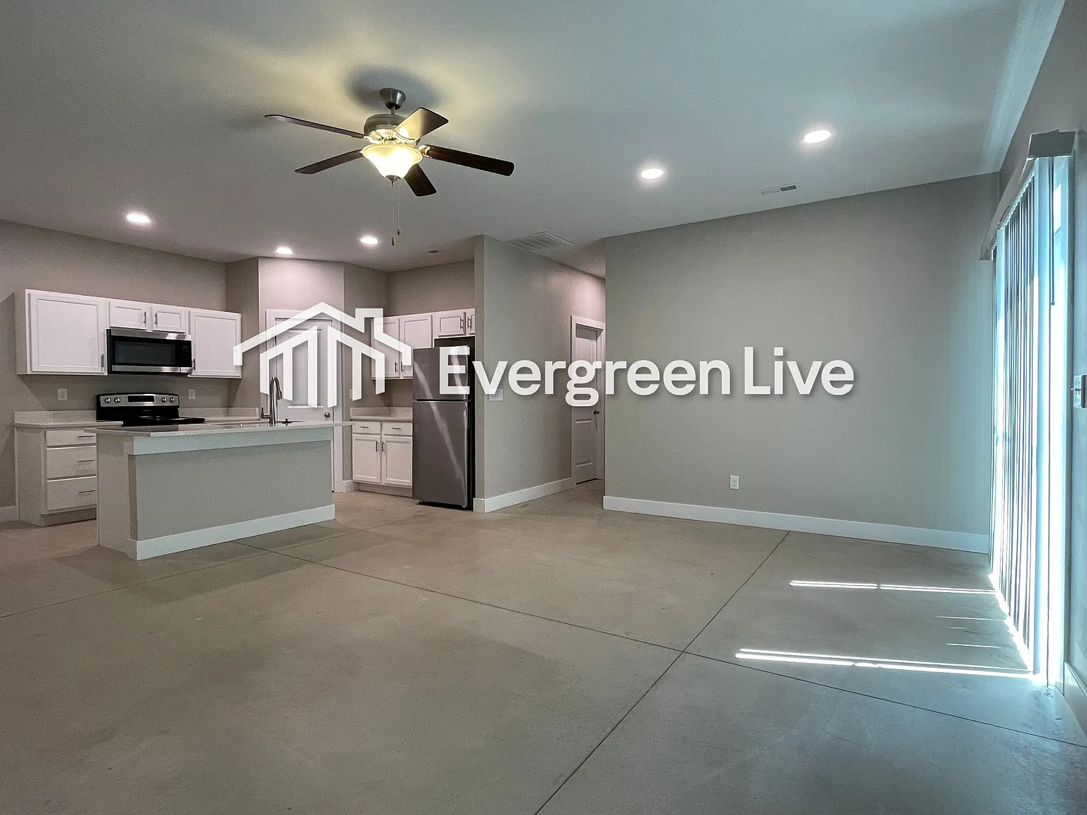 3 bed, 2.0 bath, 1200 sqft, $1,395 — Photo 3